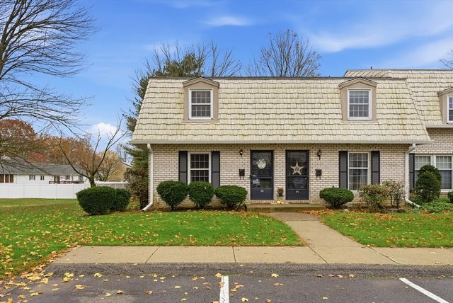 72 Plantation Drive 72, Agawam, MA 01001