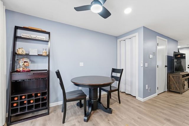 72 Plantation Drive 72, Agawam, MA 01001