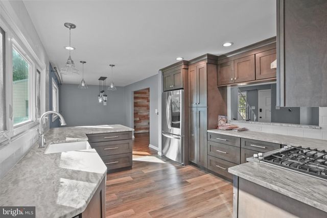 1529 PLEASANT DR, Cherry Hill, NJ 08003