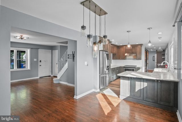 1529 PLEASANT DR, Cherry Hill, NJ 08003