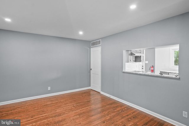 1529 PLEASANT DR, Cherry Hill, NJ 08003