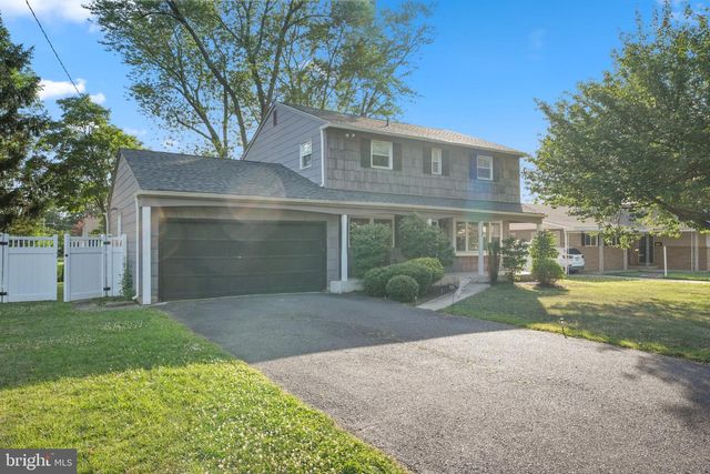 1529 PLEASANT DR, Cherry Hill, NJ 08003