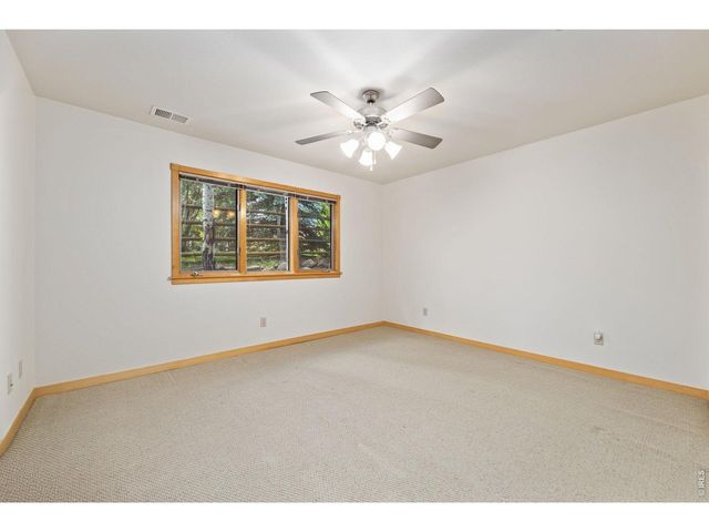 861 Crabapple Ln, Estes Park, CO 80517