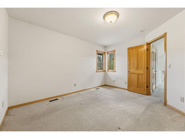 861 Crabapple Ln, Estes Park, CO 80517