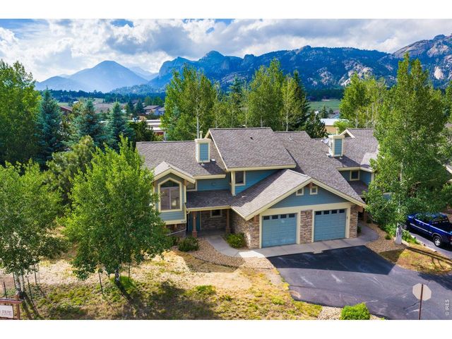 861 Crabapple Ln, Estes Park, CO 80517