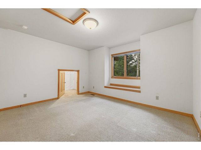 861 Crabapple Ln, Estes Park, CO 80517
