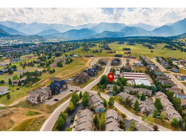 861 Crabapple Ln, Estes Park, CO 80517