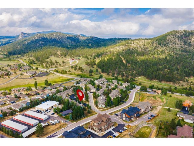 861 Crabapple Ln, Estes Park, CO 80517