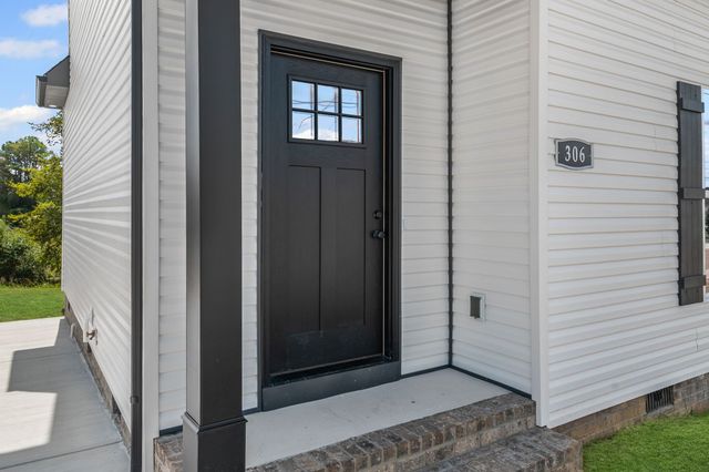 304 Lee Lane, Shelbyville, TN 37160