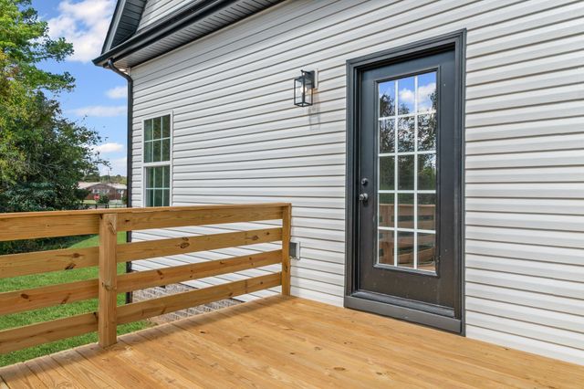 304 Lee Lane, Shelbyville, TN 37160