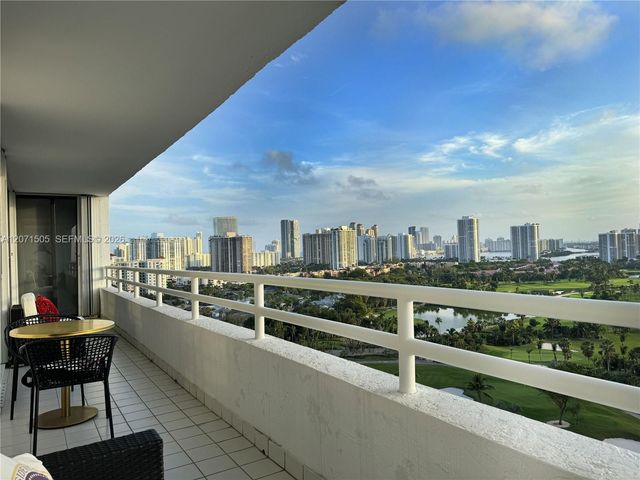 20355 NE 34th Court 2027, Aventura, FL 33180