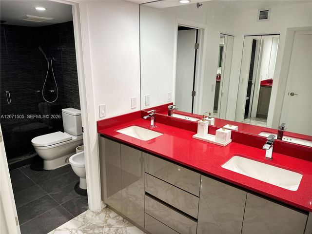 20355 NE 34th Court 2027, Aventura, FL 33180