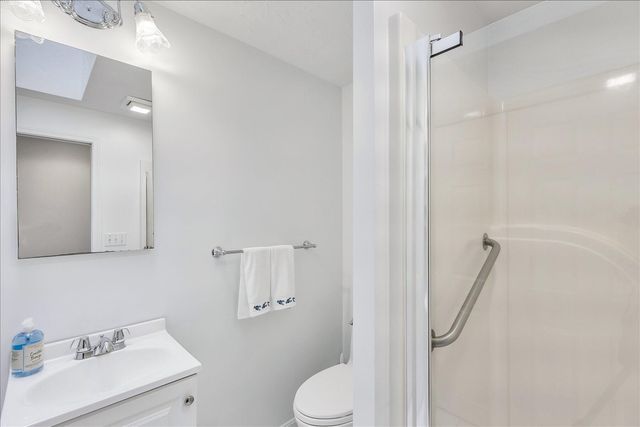 73 Ennsbrook Drive, East Falmouth, MA 02536