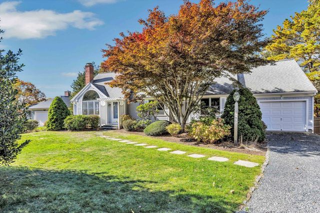 73 Ennsbrook Drive, East Falmouth, MA 02536