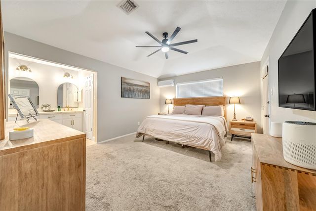 2802 Park Meadows Avenue, Deer Park, TX 77536