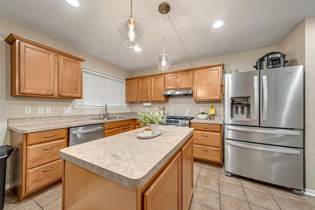 2802 Park Meadows Avenue, Deer Park, TX 77536