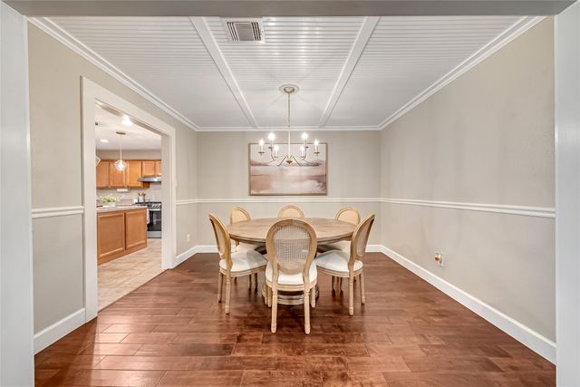 2802 Park Meadows Avenue, Deer Park, TX 77536