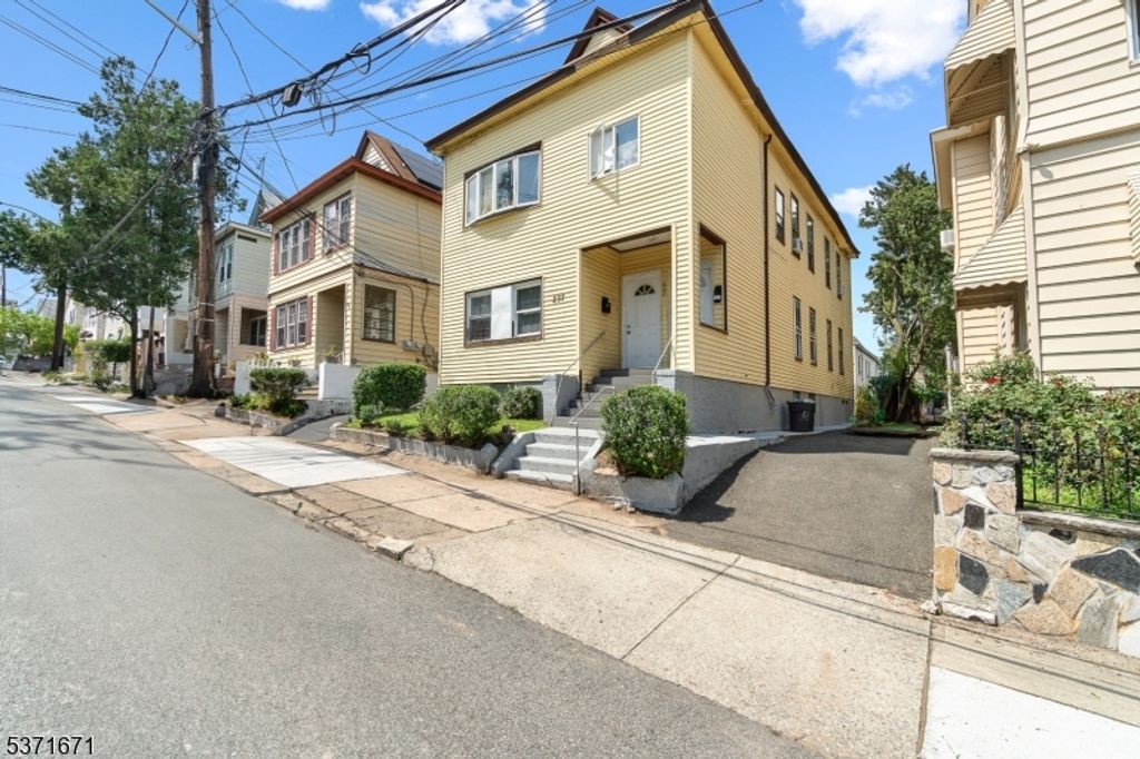 237 Fulton st, Paterson City, NJ 07501