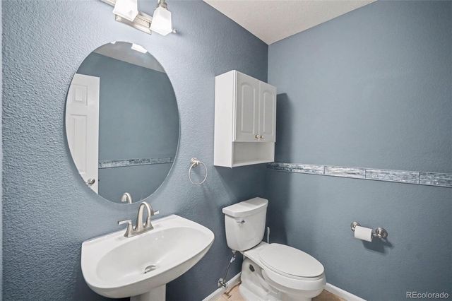 9453 Crossland Way, Highlands Ranch, CO 80130