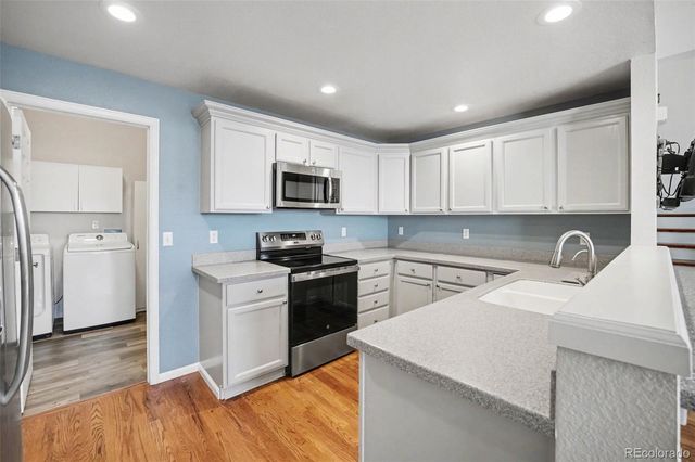 9453 Crossland Way, Highlands Ranch, CO 80130