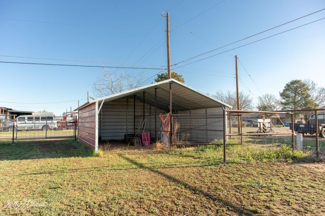9842 N Grape Creek Road, San Angelo, TX 76901