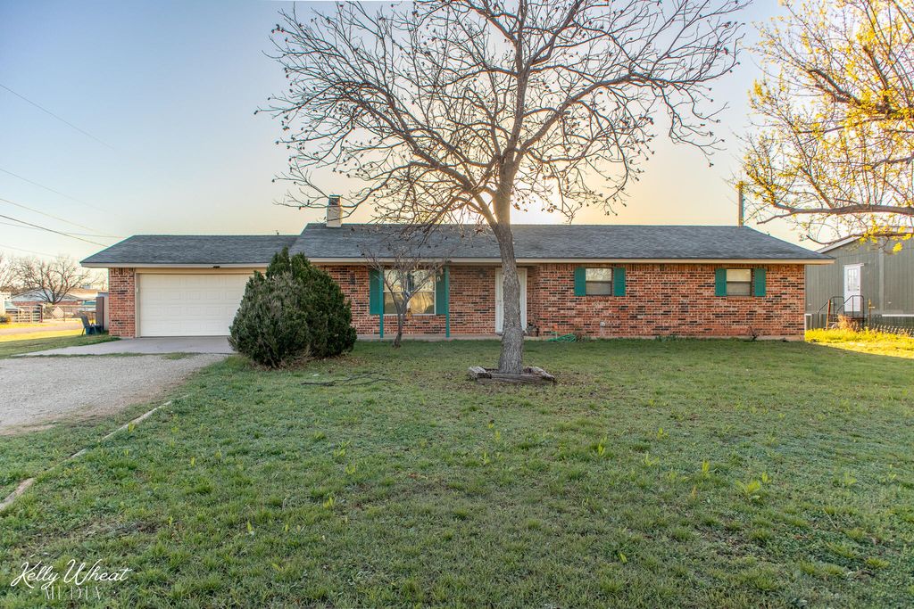 9842 N Grape Creek Road, San Angelo, TX 76901