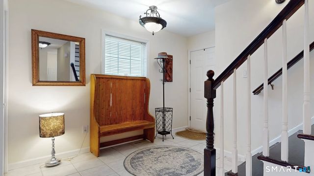 18 Amber Lane, Milford, CT 06460