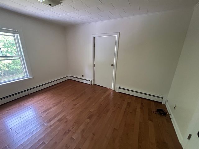 16 East Walnut 2, Milford, MA 01757