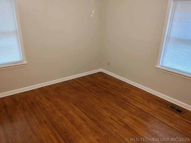 5250 S St Louis Avenue, Tulsa, OK 74105