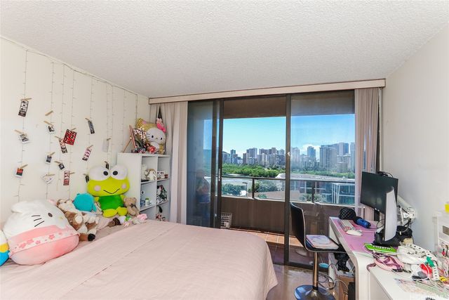 583 Kamoku Street DH1001, Honolulu, HI 96826