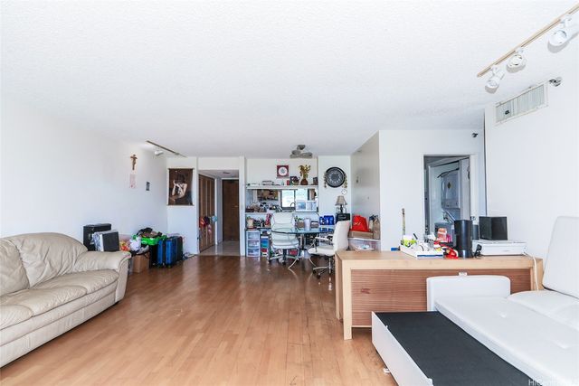 583 Kamoku Street DH1001, Honolulu, HI 96826