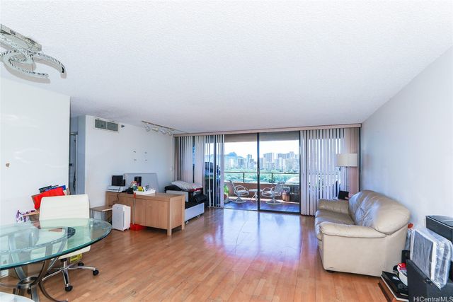 583 Kamoku Street DH1001, Honolulu, HI 96826