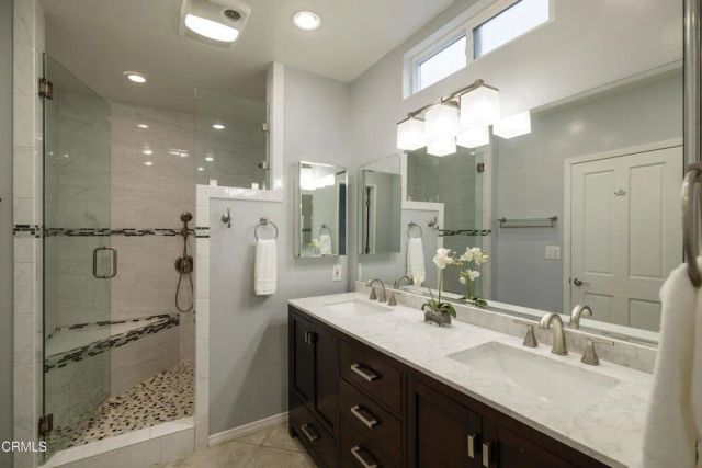 2067 E Woodlyn Road, Pasadena, CA 91104