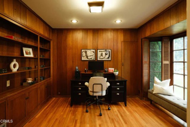 2067 E Woodlyn Road, Pasadena, CA 91104