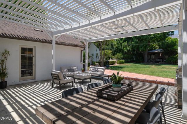 2067 E Woodlyn Road, Pasadena, CA 91104