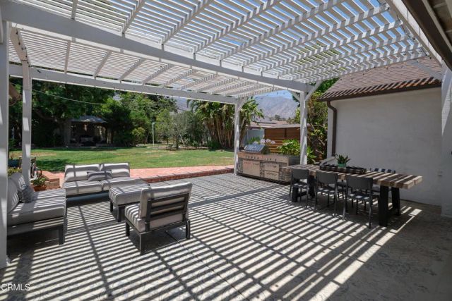2067 E Woodlyn Road, Pasadena, CA 91104
