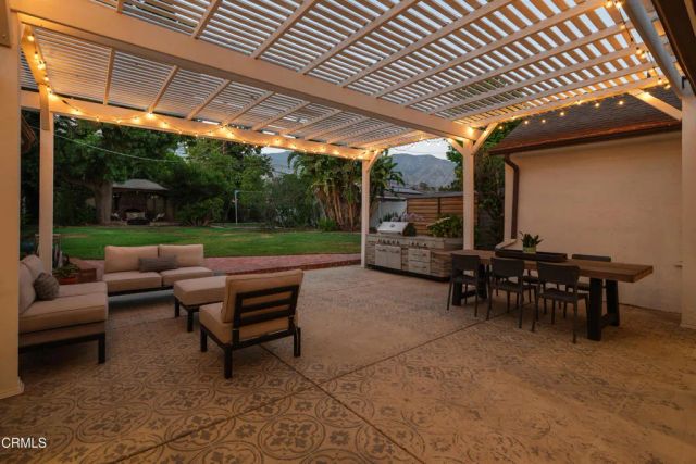 2067 E Woodlyn Road, Pasadena, CA 91104