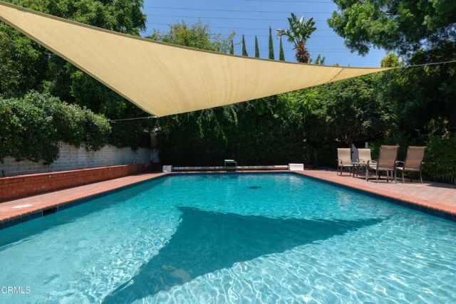 2067 E Woodlyn Road, Pasadena, CA 91104