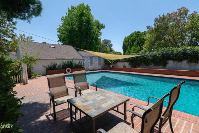 2067 E Woodlyn Road, Pasadena, CA 91104