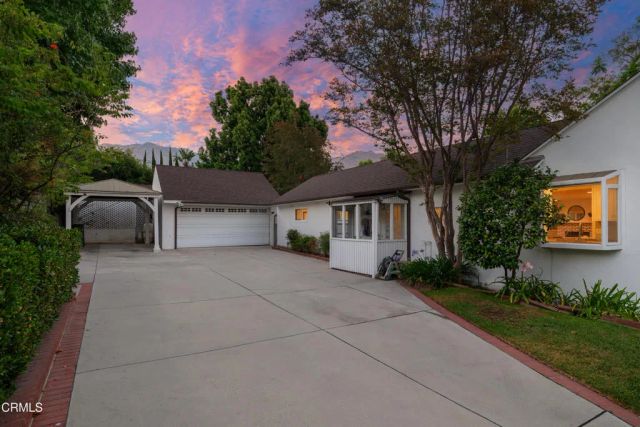 2067 E Woodlyn Road, Pasadena, CA 91104
