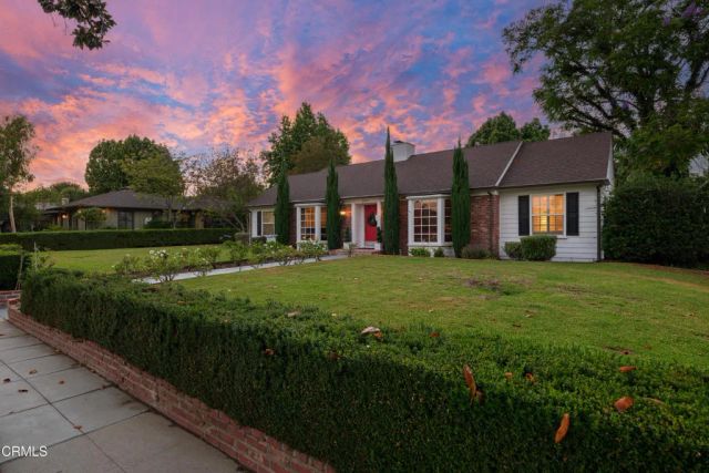 2067 E Woodlyn Road, Pasadena, CA 91104