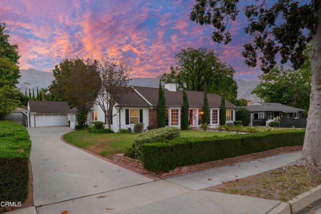 2067 E Woodlyn Road, Pasadena, CA 91104