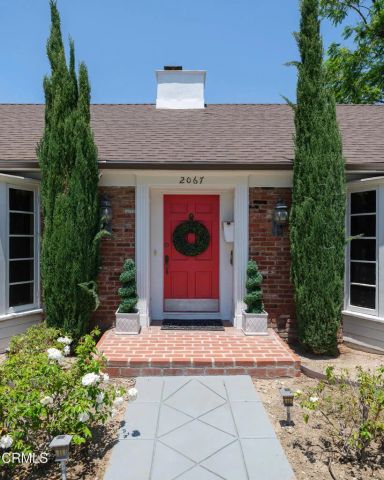 2067 E Woodlyn Road, Pasadena, CA 91104