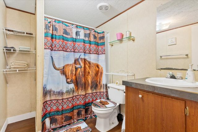 247 N Lake Street, Axtell, TX 76624