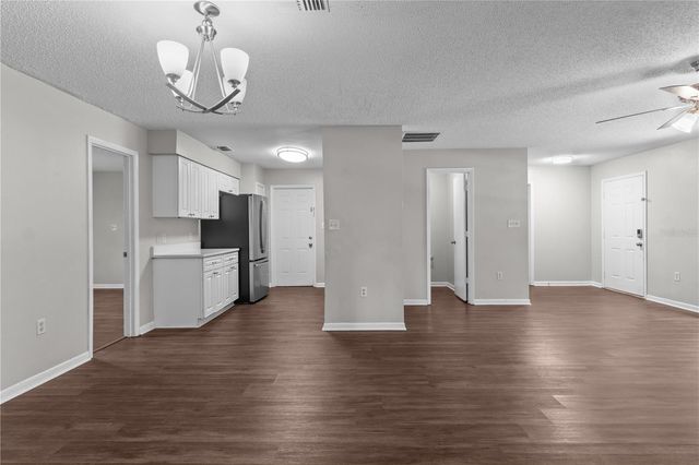 2417 ROSLYN LANE, Lakeland, FL 33812