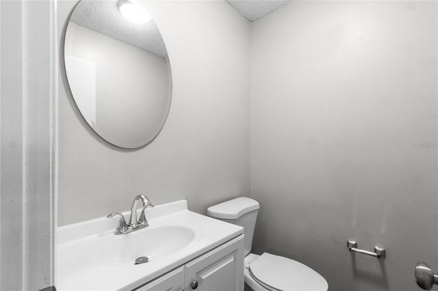 2417 ROSLYN LANE, Lakeland, FL 33812