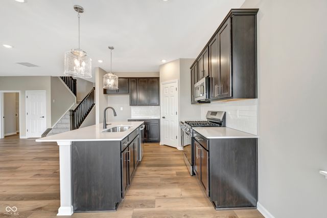 4077 Murray Drive, Mccordsville, IN 46055