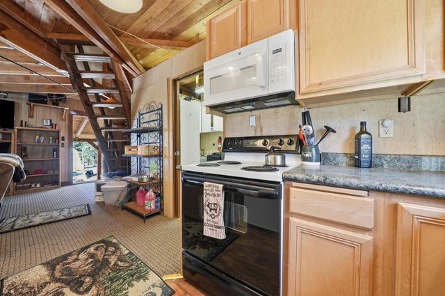 17740 Pardoes Rd, Pioneer, CA 95666