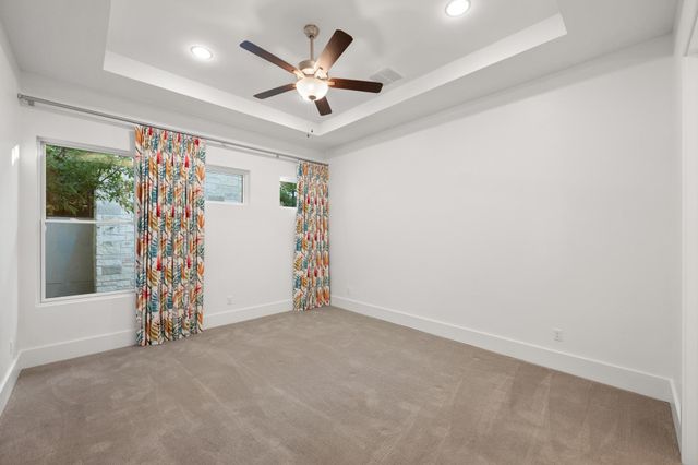8312 Carranzo DR, Austin, TX 78735
