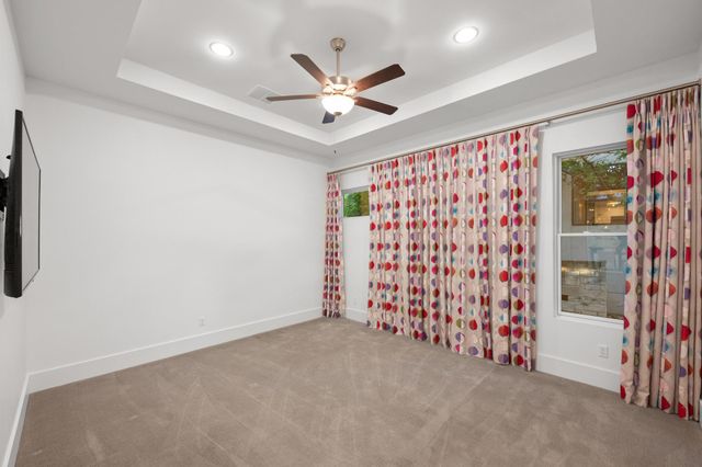 8312 Carranzo DR, Austin, TX 78735